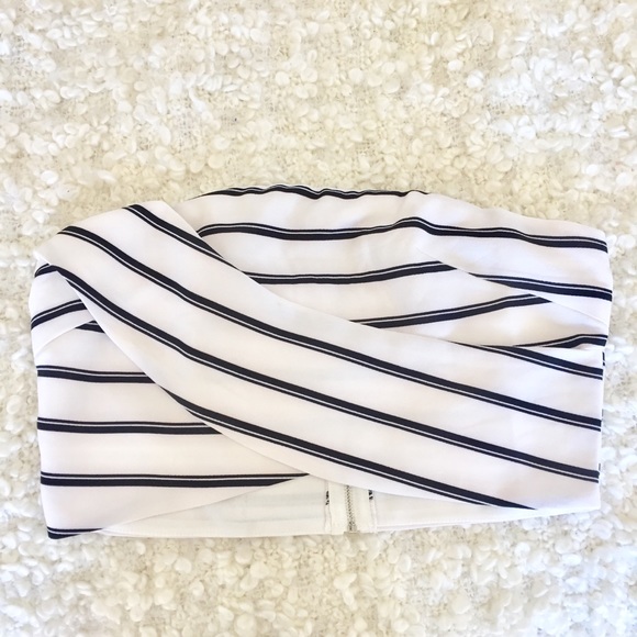Tobi Strapless Striped Crop Top - Picture 3 of 6